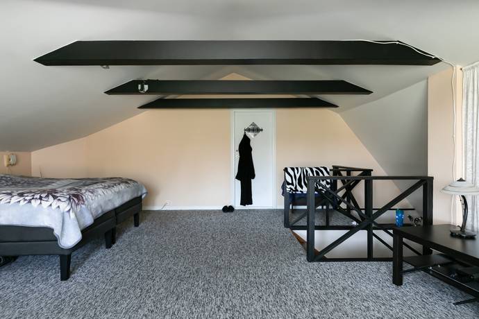 13 rum Villa på Axbergshammar 322 Örebro kommun - bild 24