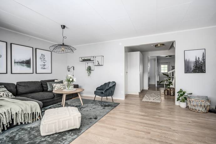 5 rum Radhus på Tungelstavägen 162 Tungelsta Haninge kommun - bild 9
