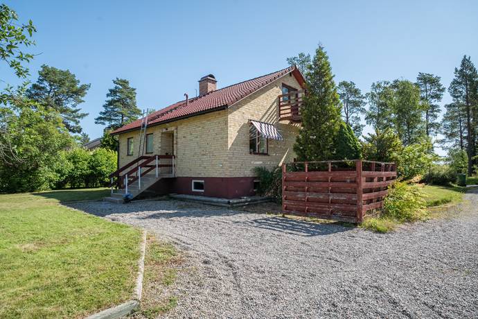 5 rum villa på Strandgatan 5 Bergeforsen, Timrå kommun - bild 1