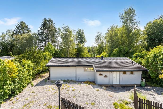 4 rum villa på Kärrsångarvägen 8 Skokloster Söderskogen, Håbo kommun - bild 3