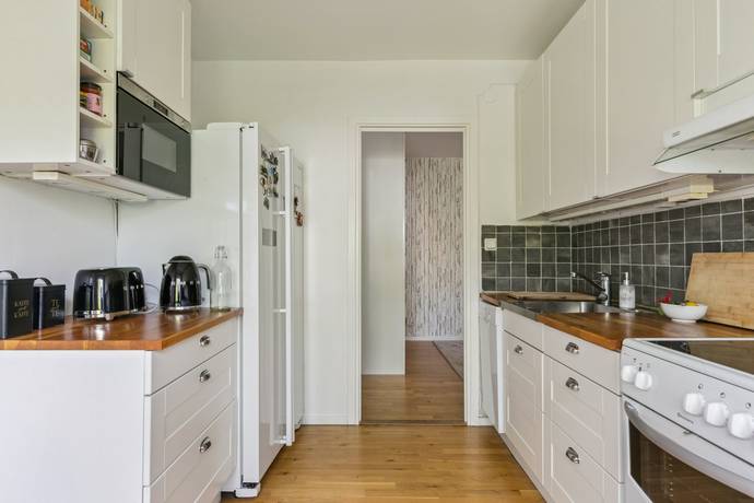 3 rum Lägenhet på Sköndalsvägen 110, 3tr Sköndal - Sköndals Centrum Stockholms kommun - bild 9