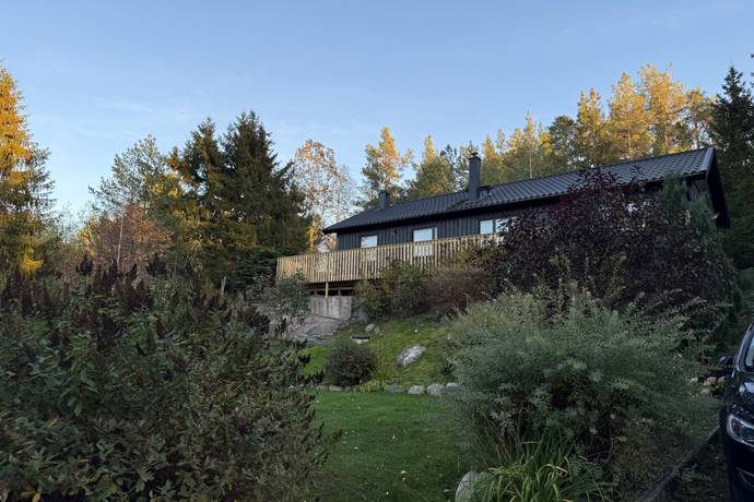 Bergshyddevägen 8, Bammarboda, Österåkers kommun