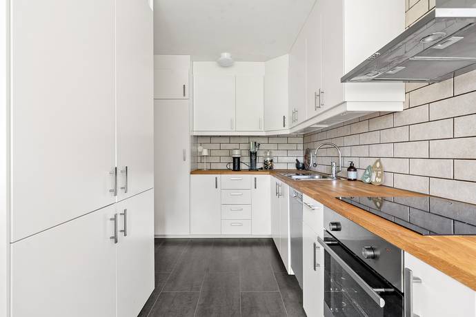 2 rum Lägenhet på Karlslundsgatan 22  Centrala Södertälje Södertälje kommun - bild 1