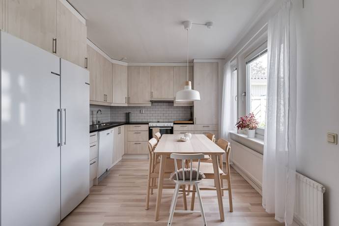 4 rum radhus på Byalagsgatan 6G Nya Hjärsta, Örebro kommun - bild 4