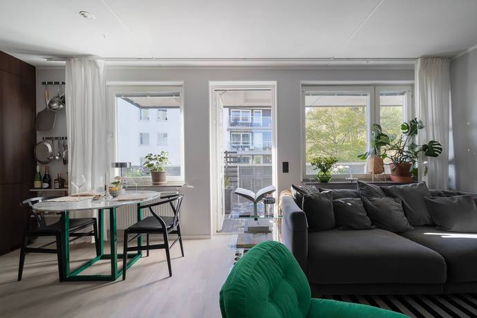 2 rum lägenhet på Skogsgatan 15 Bergvik, Södertälje kommun - bild 2