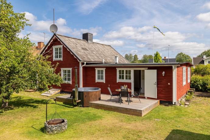 Ämmenäs, Hultsfreds kommun