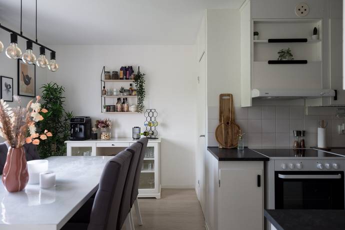 2,5 rum lägenhet på Flisavägen 45 Bjurhovda, Västerås kommun - bild 2
