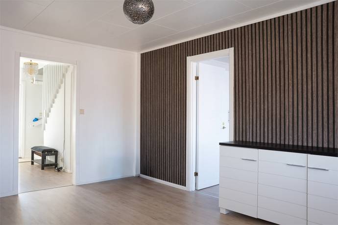 5 rum Radhus på Björkstigen 4 B Skinnskatteberg Skinnskattebergs kommun - bild 7