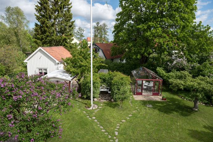 6 rum villa på Jakobsbergsgatan 25 Jakobsberg, Sala kommun - bild 2