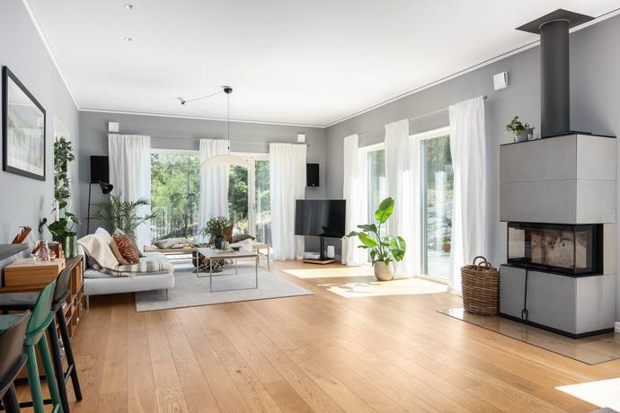 8 rum Villa på Västerskärsringen 41B Svinninge Österåkers kommun - bild 6