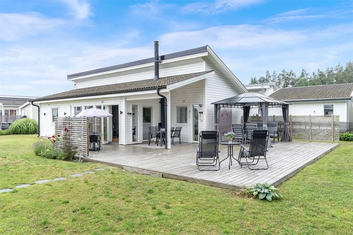5 rum vinterbonat fritidshus på Klockslätten 14 Köpingsvik, Borgholms kommun - bild 1