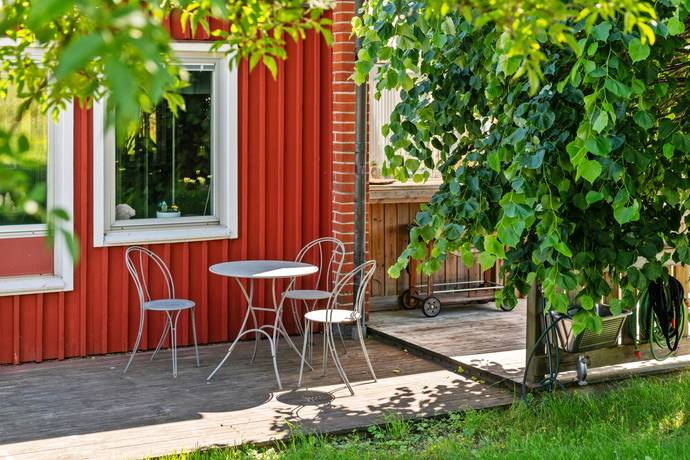 110 m² Villa på Norrkullavägen 8 Hallstavik Norrtälje kommun - bild 1