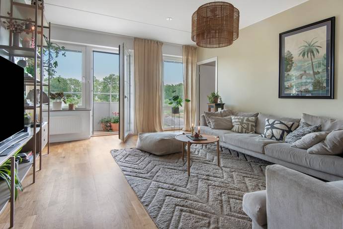 4 rum lägenhet på Perstorpsvägen 110 Farsta, Stockholms kommun - bild 4