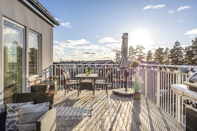 2 rum lägenhet på Brukshundsvägen 28 Brotorp-Järvastaden, Sundbybergs kommun - bild 1