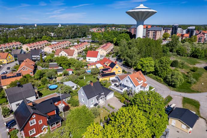 5 rum villa på Norra Stigen 7 Central Norr, Örebro kommun - bild 1