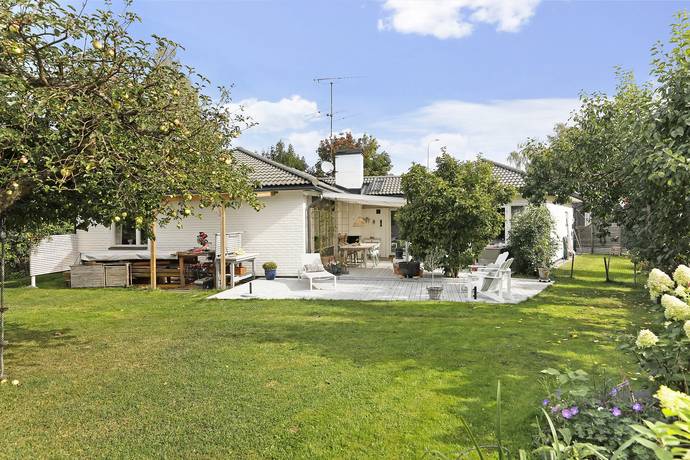 5 rum Villa på Malvastigen 17B Edsängen Sollentuna kommun - bild 52