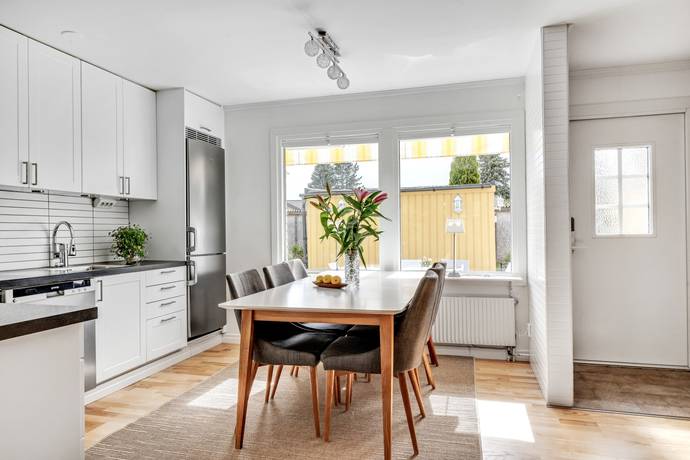 4 rum villa på Bonadsvägen 44 Nåntuna, Uppsala kommun - bild 2