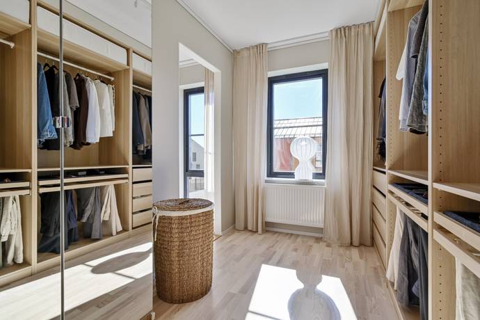 5 rum Radhus på Bagarstugans väg 49 Steninge Slottsby Sigtuna kommun - bild 22