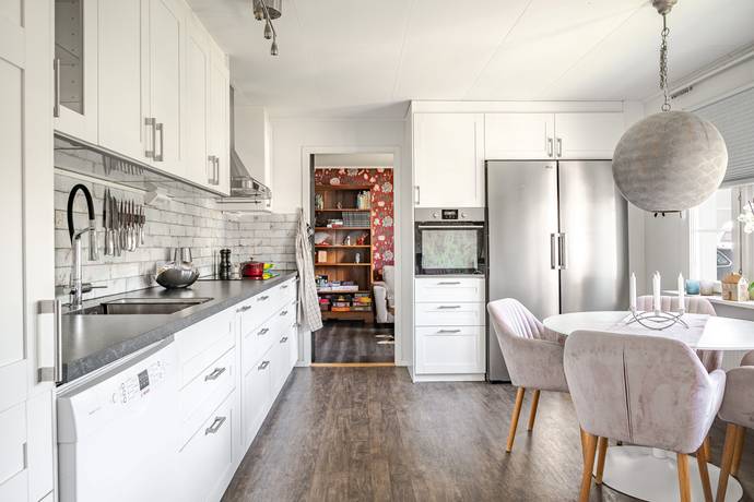 96 m² Villa på Carlsforsliden 15B Habo kommun - bild 12