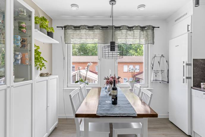 3 rum radhus på Jupitergatan 28 Märsta - Östra Steninge, Sigtuna kommun - bild 3