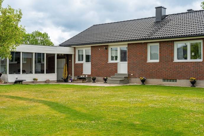 4 rum villa på Timmermansgatan 28 Hindsberg, Skara kommun - bild 1