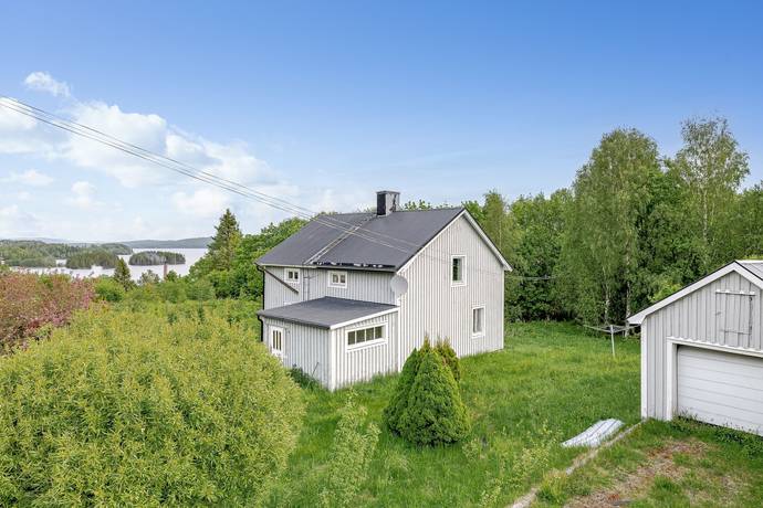 4 rum villa på Smedsbacken 9 Kramfors, Kramfors kommun - bild 1