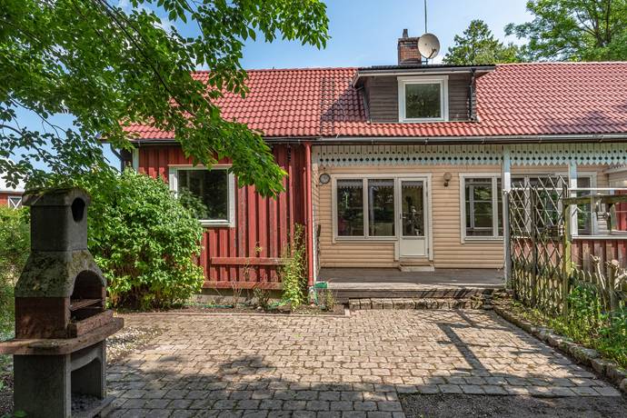 8 rum Gård med jordbruk på Fyrunga Björkbacka 1 Fyrunga Vara kommun - bild 31