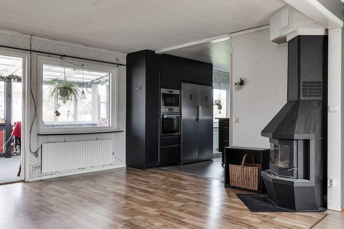 5 rum villa på Stockholmsvägen 37 Målilla, Hultsfreds kommun - bild 3
