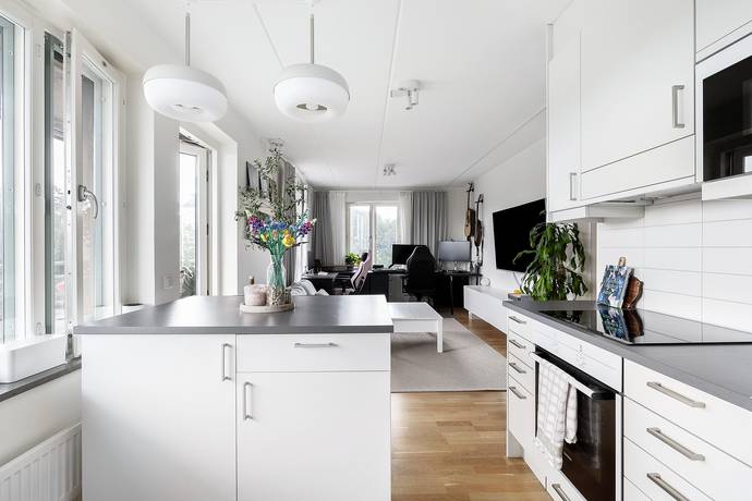 2 rum lägenhet på Ulvsättragränd 10 Kallhäll, Järfälla kommun - bild 4