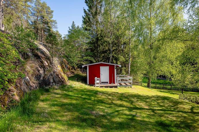 5 rum Vinterbonat fritidshus på Hyltingeö Jälund Stjärnhov Flens kommun - bild 37