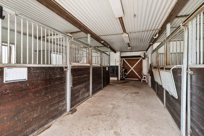 Gård utan jordbruk på Hattsundsvägen 8 Norrtälje Norrtälje kommun - bild 36
