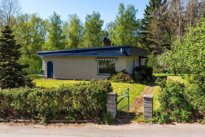 8 rum Villa på Valbacksvägen 13 Ingatorp Eksjö kommun - bild 3