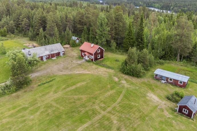 Långheden 14, Korpilombolo, Pajala kommun