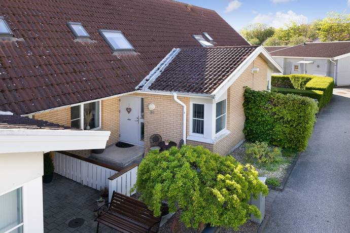 5 rum par-/kedje-/radhus på Månsans väg 34 Klagshamn, Malmö kommun - bild 2