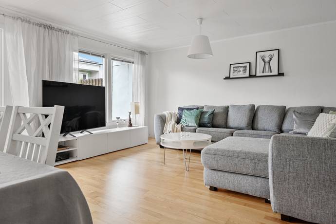 5 rum Radhus på Ryavägen 136 Töjnan Sollentuna kommun - bild 27