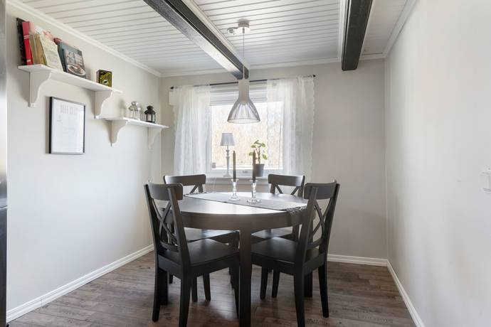3 rum Fritidshus på Gaddesanna 303 Vänersnäs Vänersborgs kommun - bild 12