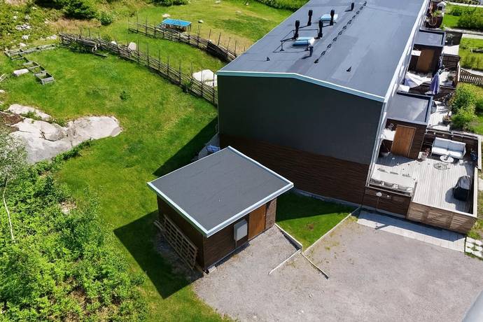 5 rum radhus på Kolgärdesvägen 1 Margretelund, Österåkers kommun - bild 1