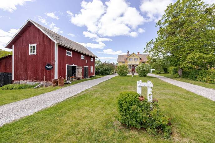 7 rum Villa på Bygatan 6 Skillingeby Kungsörs kommun - bild 1