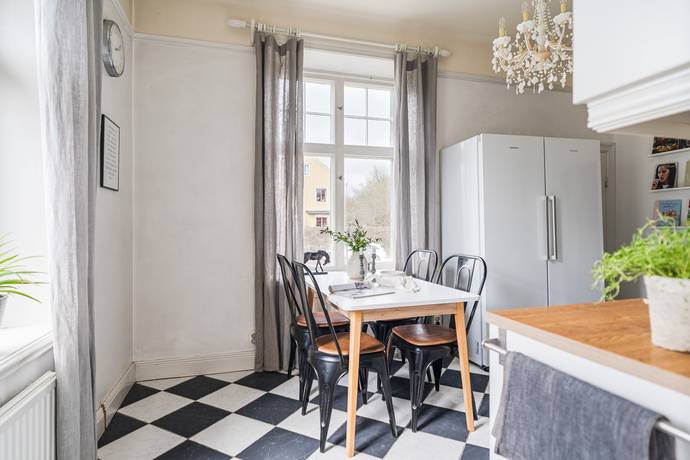7 rum Villa på Runebergsvägen 11 Villastaden Gävle kommun - bild 14