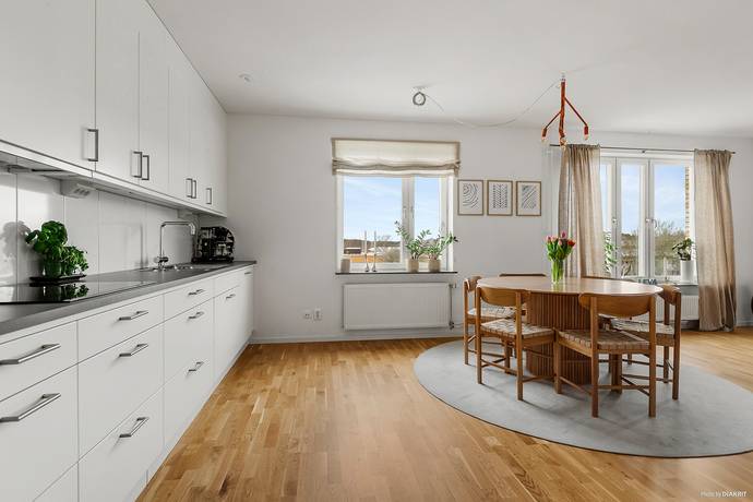 5 rum lägenhet på Järfällavägen 92A Jakobsberg, Järfälla kommun - bild 4
