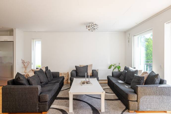 4 rum radhus på Petersbergsstigen 18D Söderby, Salems kommun - bild 5