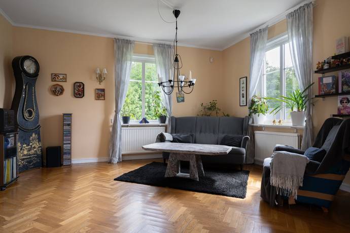 8 rum Villa på Tungelstavägen 106 Västerhaninge Haninge kommun - bild 13