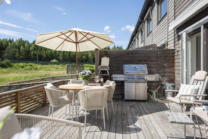 Arningetorpsvägen 66, Hägerneholm, Arninge, Täby kommun