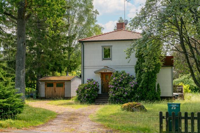 6 rum villa på Tetorpsvägen 62 Centrala Väsby, Upplands Väsby kommun - bild 1