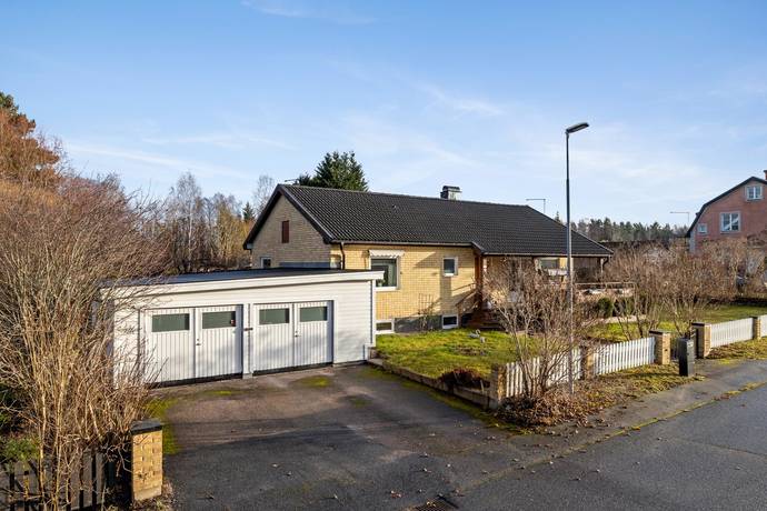 5 rum Villa på Tibastvägen 14 Lövstalöt Uppsala kommun - bild 32