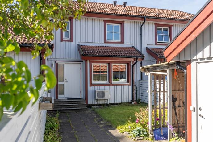 4 rum lägenhet på Lavavägen 41 Östra Stenåsen, Kils kommun - bild 4