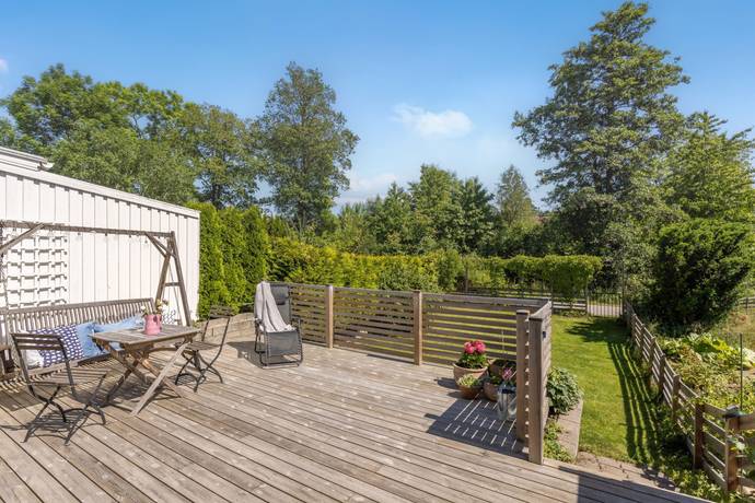 2 rum radhus på Basfiolgränd 16 Viksjö Hummelmora, Järfälla kommun - bild 3