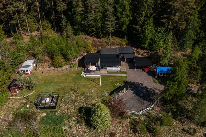 Berghem Södergård 15, Kånna, Ljungby kommun