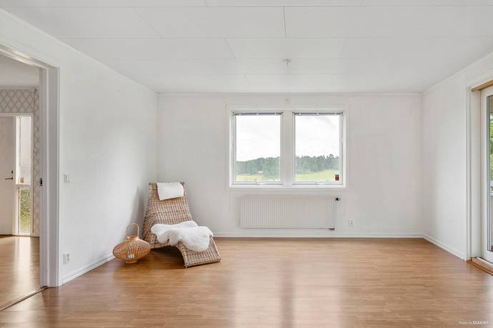 7 rum Gård utan jordbruk på Fagerhult Nilsagården 2 Marks kommun - bild 12