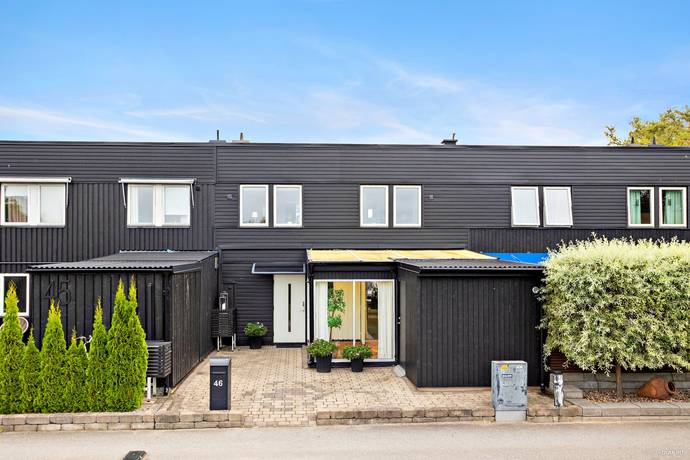 5 rum radhus på Gränsgatan 46 Centrala Vellinge, Vellinge kommun - bild 1
